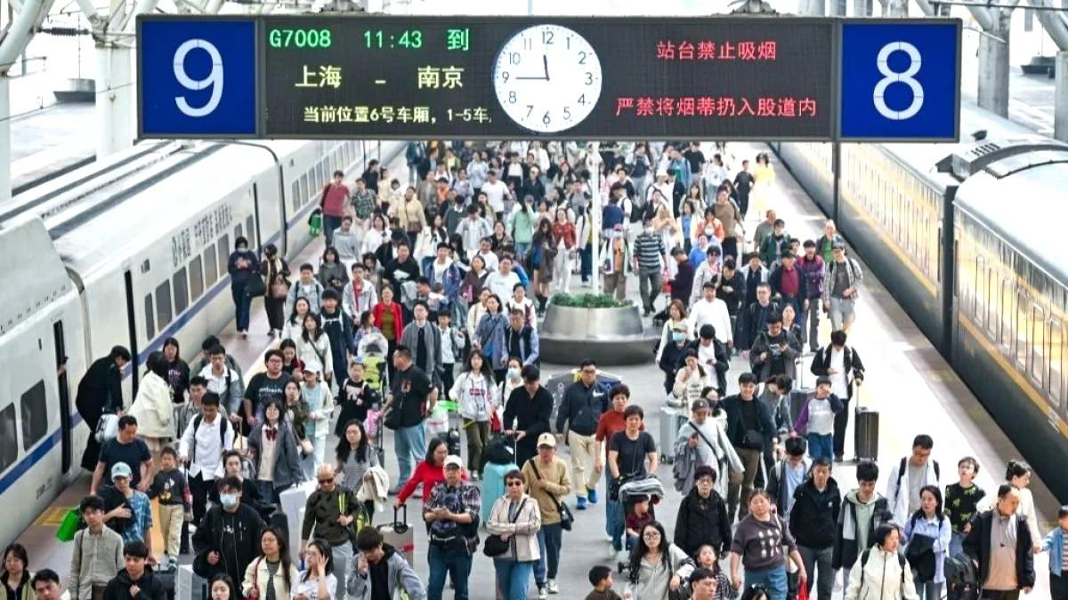 Çin, Qingming Tatilinde 845 Milyon Yolcu Seyahatini Aştı Çin, Qingming Tatilinde 845 Milyon Yolcu Seyahatini Aştı