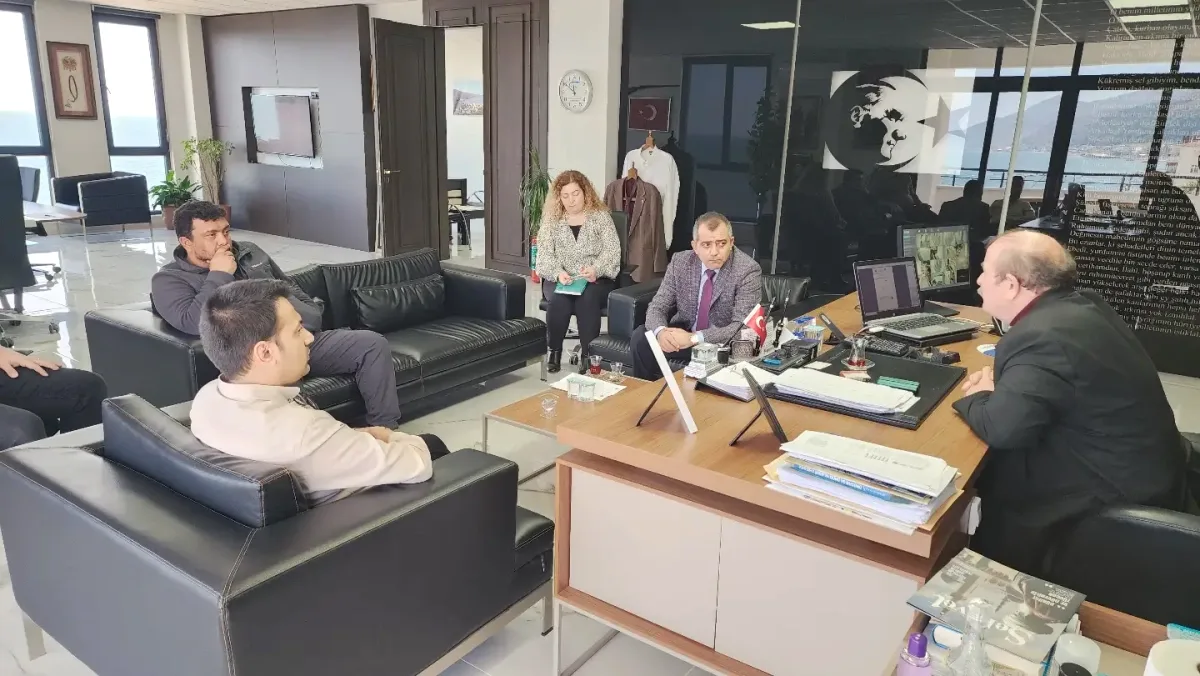 Yalova'da Sel Sonrası Koordinasyon: DSİ Müdürü Esenköy'de Yalova'da Sel Sonrası Koordinasyon: DSİ Müdürü Esenköy'de