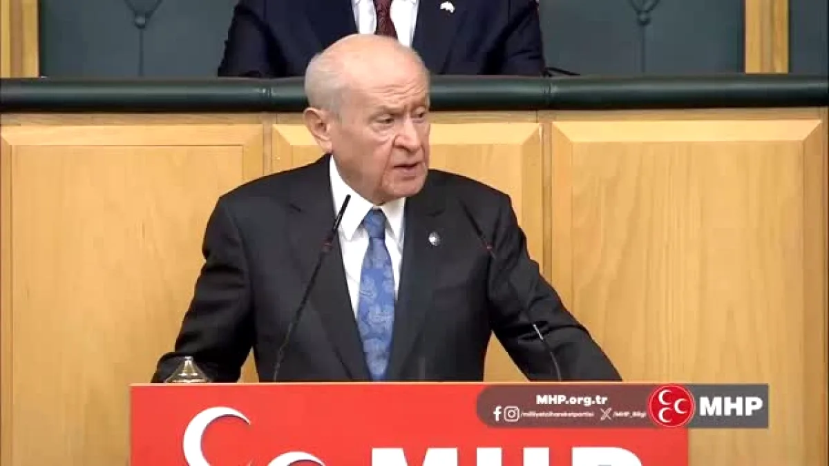 MHP Antalya'dan birlik vurgusu: 'Milletin birliğini bozmaya kimsenin gücü yetmez' MHP Antalya'dan birlik vurgusu: 'Milletin birliğini bozmaya kimsenin gücü yetmez'