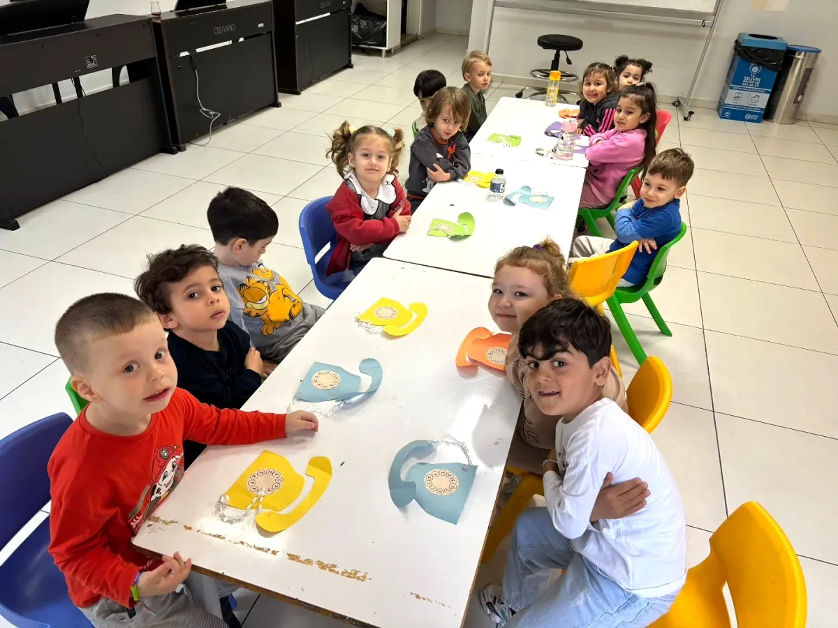 Silivri'de Okul Öncesi Atölye: Çocuklara Problem Çözme ve Özgüven Kazandırılıyor Silivri'de Okul Öncesi Atölye: Çocuklara Problem Çözme ve Özgüven Kazandırılıyor
