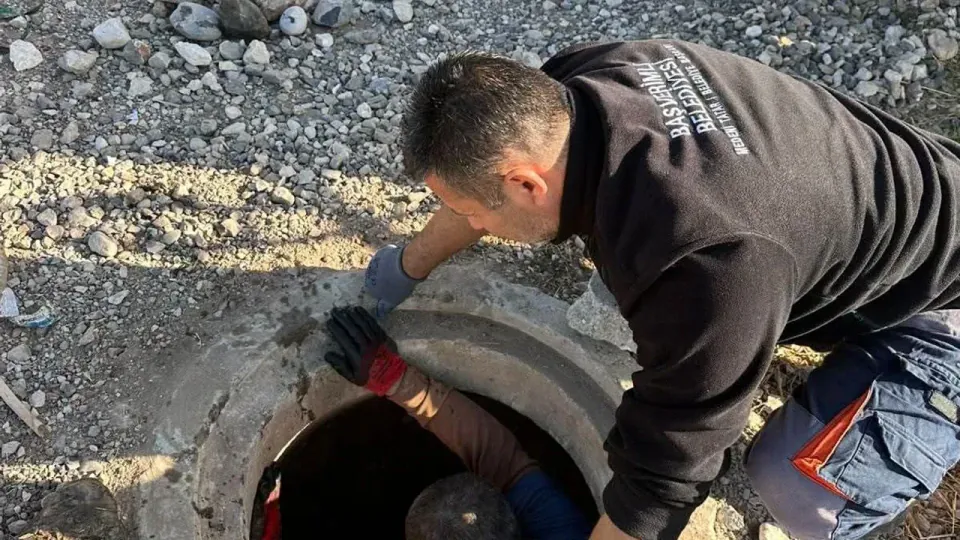 Silopi'de Başverimli'ye Altyapı Seferberliği: Kanalizasyon Bakımı Hız Kesmedi görseli