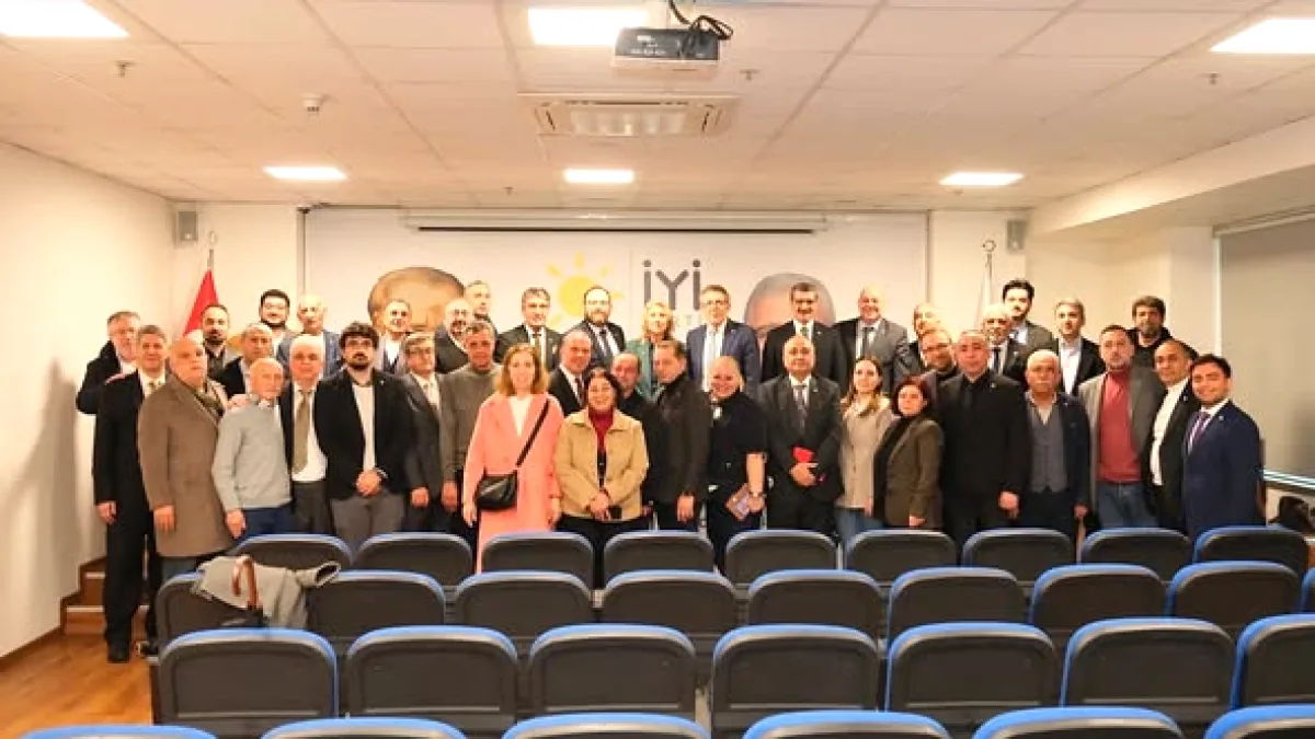 İYİ Parti'den Kağıthane İlçe Başkanlığına Ercan Eşsizoğlu Ataması İYİ Parti'den Kağıthane İlçe Başkanlığına Ercan Eşsizoğlu Ataması
