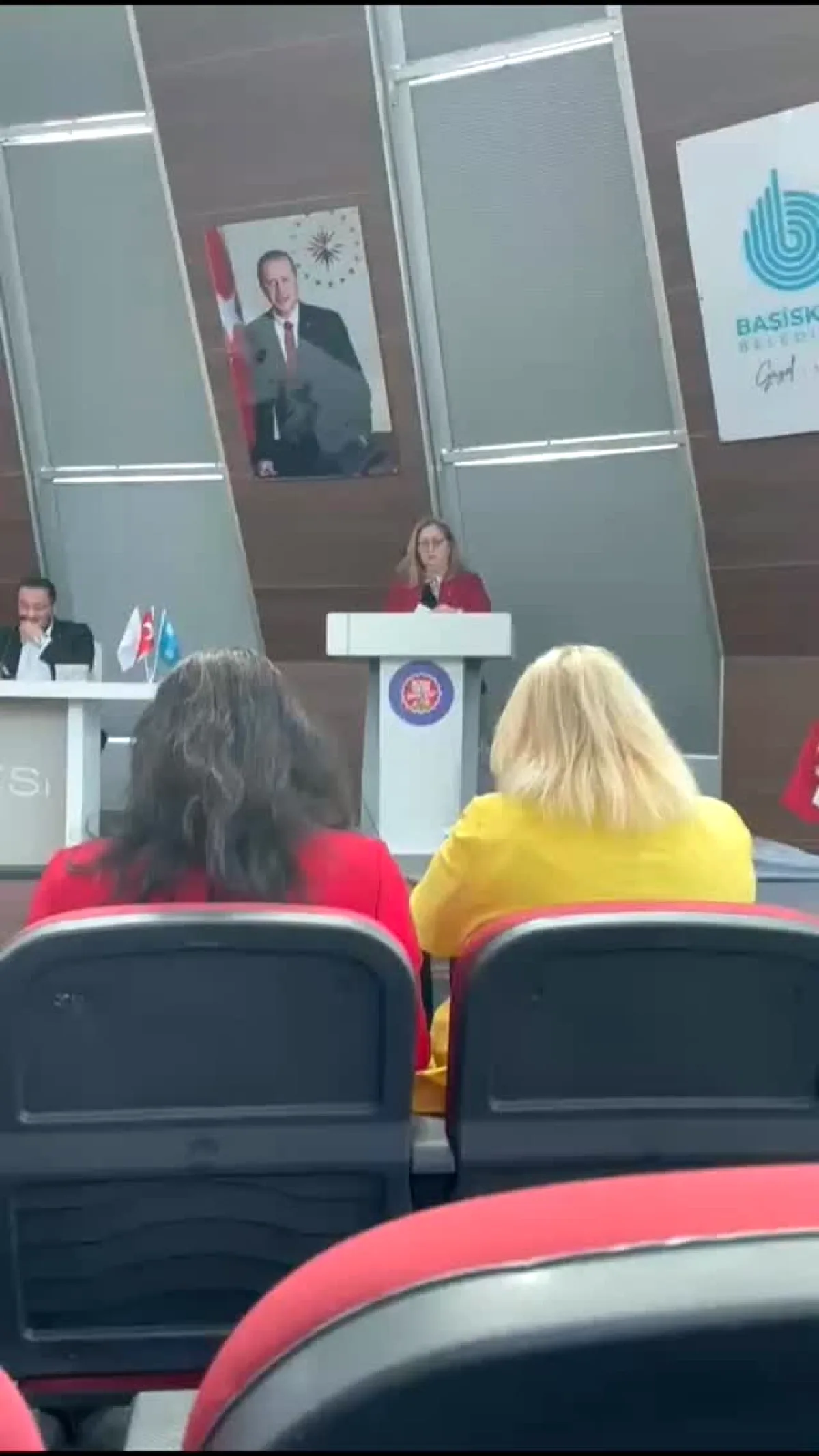 CHP Başiskele'den Denetim Raporu Eleştirisi: İhale ve Mali Disipline Dikkat CHP Başiskele'den Denetim Raporu Eleştirisi: İhale ve Mali Disipline Dikkat