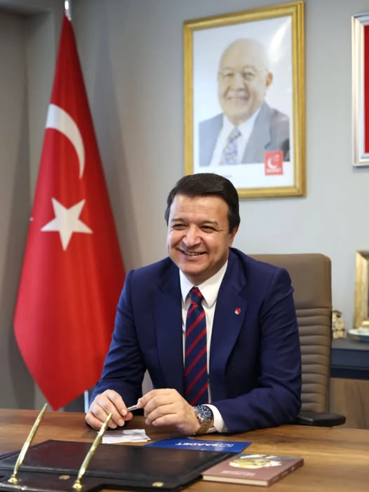 Saadet Partisi 2.5 Milyon İstihdam ve 528 Milyar Dolarlık Vaat Açıkladı Saadet Partisi 2.5 Milyon İstihdam ve 528 Milyar Dolarlık Vaat Açıkladı