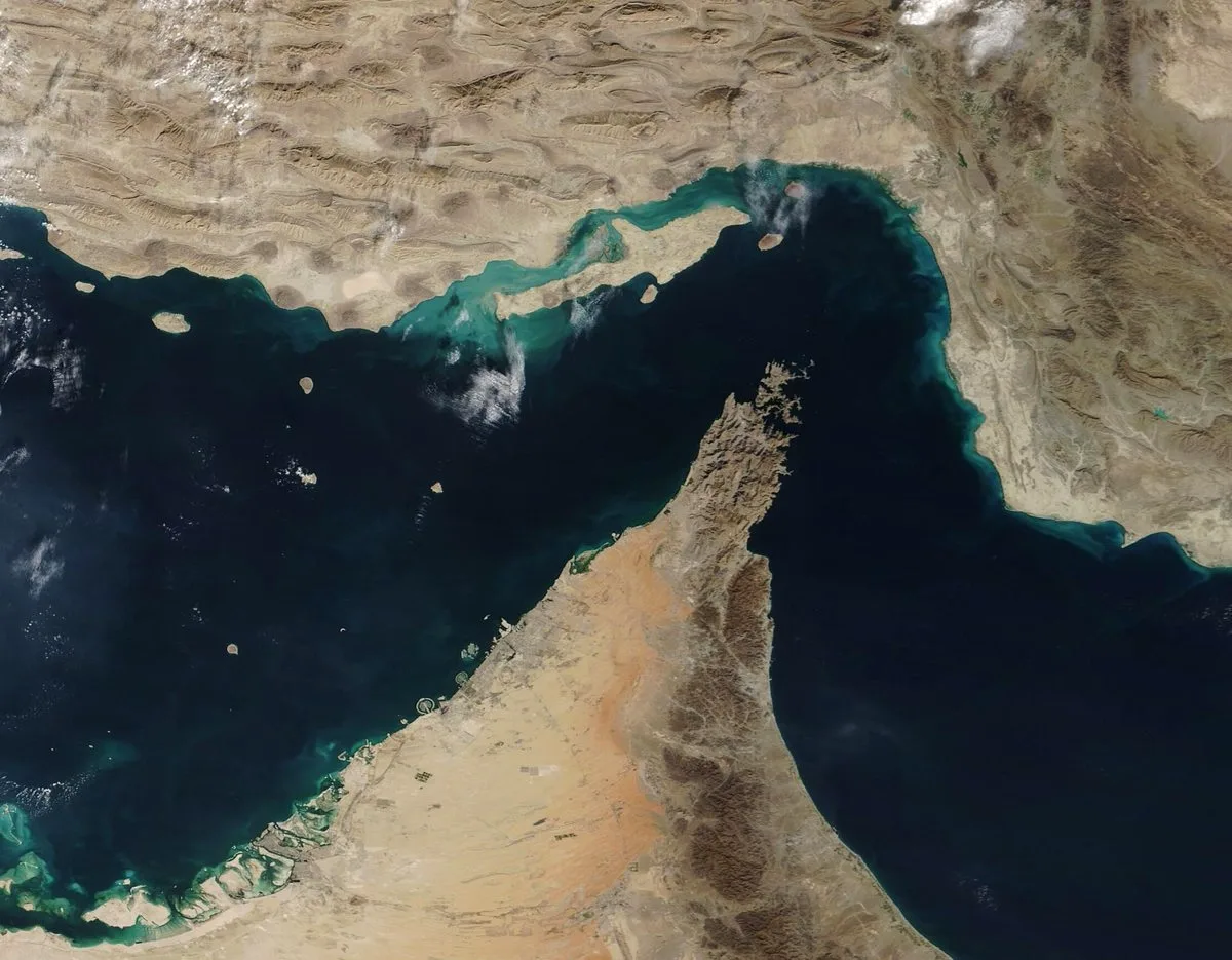 İran Bitcoin ile Hormuz Geçiş Ücreti Alacak İran Bitcoin ile Hormuz Geçiş Ücreti Alacak