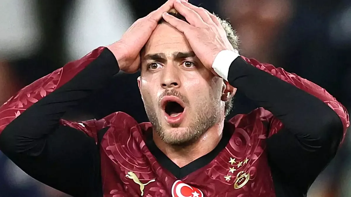 Barış Alper Yılmaz'ın Sakatlığına Rağmen Oynama Serüveni Barış Alper Yılmaz'ın Sakatlığına Rağmen Oynama Serüveni