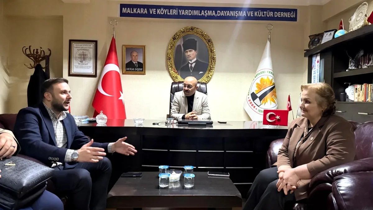 Ak Parti Küçükçekmece'den Malkara Derneği'ne Ziyaret: Birlik Mesajı Ak Parti Küçükçekmece'den Malkara Derneği'ne Ziyaret: Birlik Mesajı