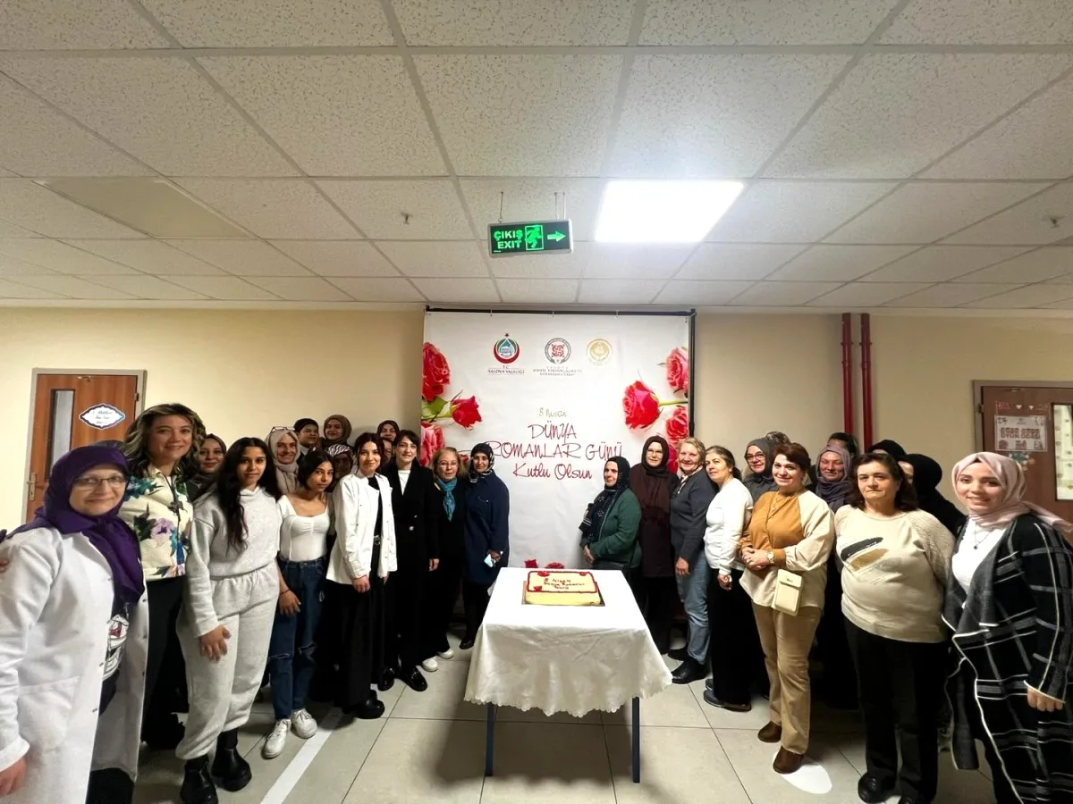 Yalova'da Dünya Romanlar Günü Coşkuyla Kutlandı Yalova'da Dünya Romanlar Günü Coşkuyla Kutlandı