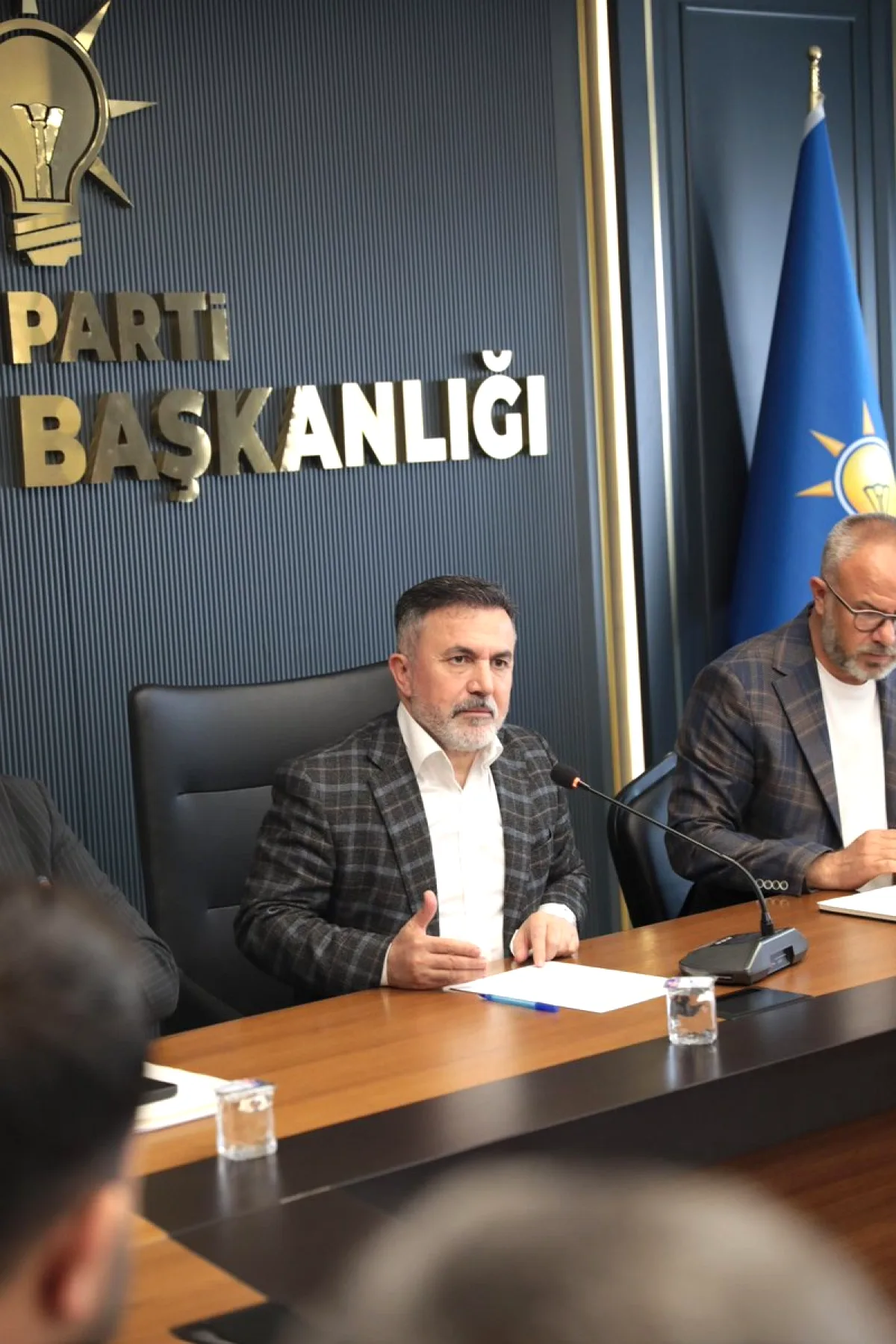 Adana'da AK Parti Teşkilatı: Yeni Dönem Hedefleri Belirlendi Adana'da AK Parti Teşkilatı: Yeni Dönem Hedefleri Belirlendi