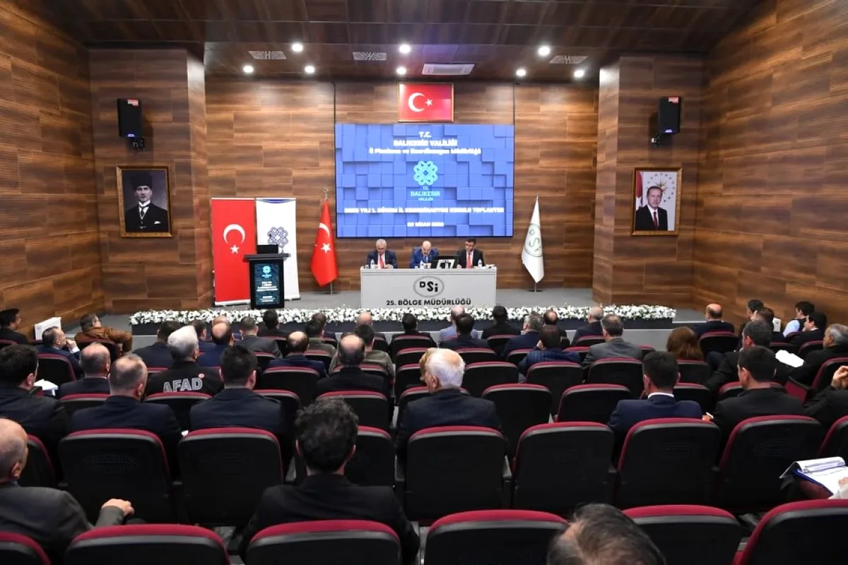 Balıkesir'de Yatırımlar İçin Kritik Toplantı Balıkesir'de Yatırımlar İçin Kritik Toplantı