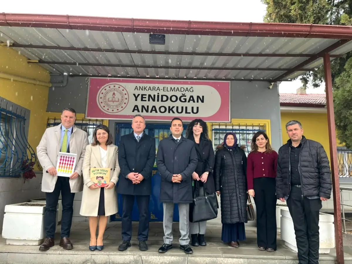 Elmadağ'da Anaokulu Müdürlerine Yumurtanın Beslenmedeki Rolü Anlatıldı Elmadağ'da Anaokulu Müdürlerine Yumurtanın Beslenmedeki Rolü Anlatıldı