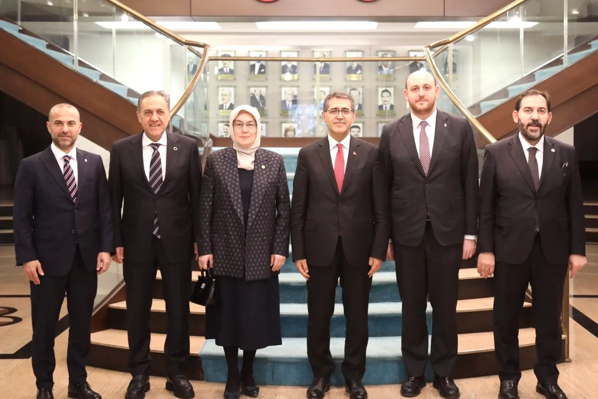 Yalova'nın Yatırım Vizyonu Ankara'da Şekilleniyor Yalova'nın Yatırım Vizyonu Ankara'da Şekilleniyor