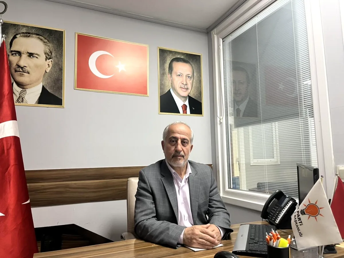 AK Parti Ümraniye İlçe Başkanlığı'nda Bugün Nöbetçi: Mehmet Azmi Demirbağ AK Parti Ümraniye İlçe Başkanlığı'nda Bugün Nöbetçi: Mehmet Azmi Demirbağ