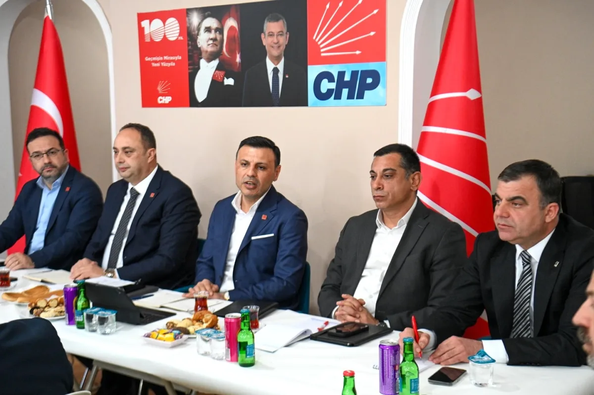 CHP Beykoz'dan Demokrasi Vurgusu: Silivri'de İlçe Başkanları Toplantısı CHP Beykoz'dan Demokrasi Vurgusu: Silivri'de İlçe Başkanları Toplantısı