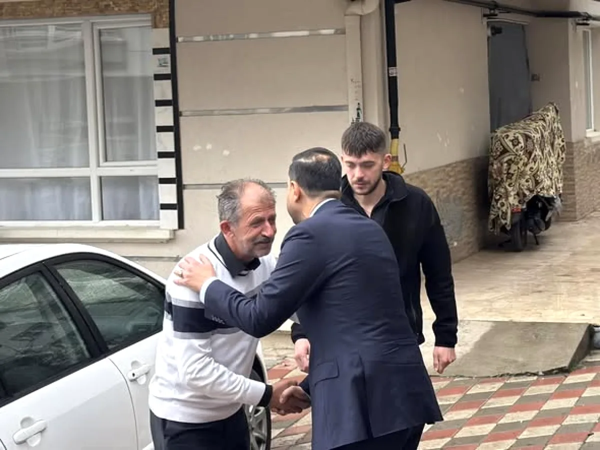 Kaya'dan CHP'li Belediyeye "Tarihi Bina Yıkıldı" Suçlaması Kaya'dan CHP'li Belediyeye "Tarihi Bina Yıkıldı" Suçlaması