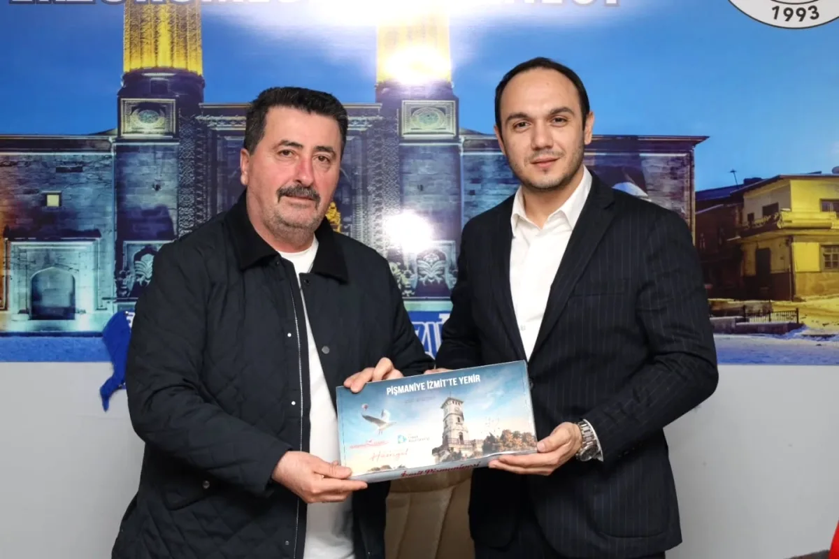 İzmit'te Dayanışma Ziyareti: Belediye Başkanı Erzurumlular Derneği'ni Ağırladı İzmit'te Dayanışma Ziyareti: Belediye Başkanı Erzurumlular Derneği'ni Ağırladı