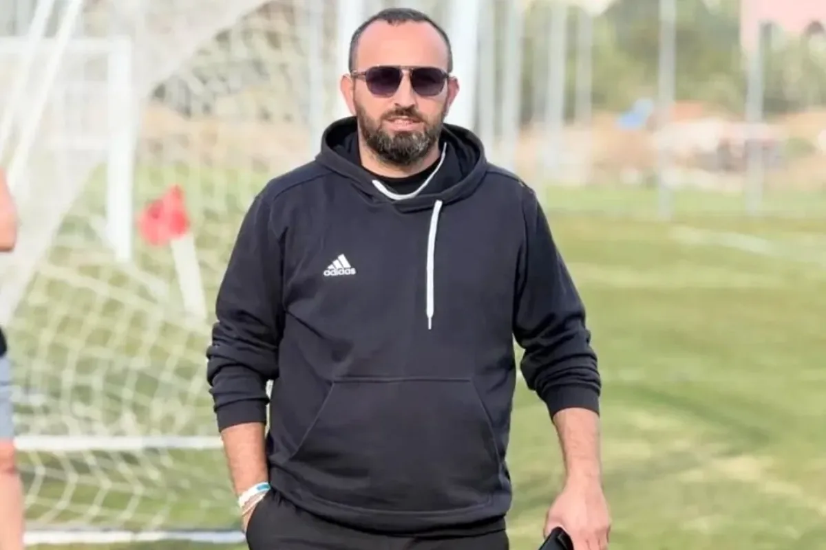 Yalova FK'da Sportif Direktör Değişikliği: Hüseyin Nergis ile Yollar Ayrıldı Yalova FK'da Sportif Direktör Değişikliği: Hüseyin Nergis ile Yollar Ayrıldı