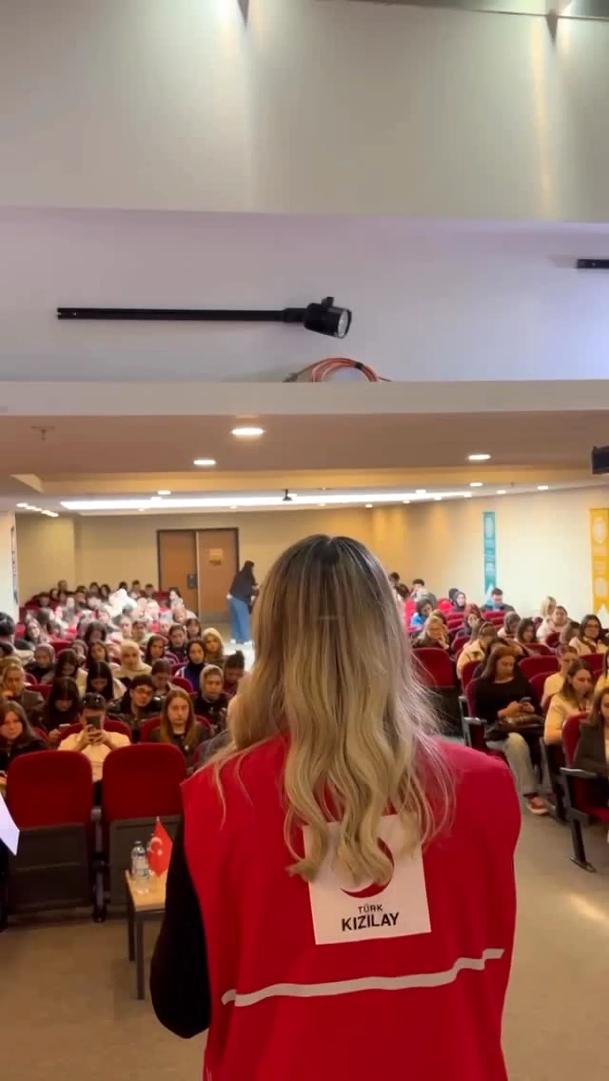 Türk Kızılay Silivri, Rumeli Üniversitesi'nde Gençlerle Buluştu Türk Kızılay Silivri, Rumeli Üniversitesi'nde Gençlerle Buluştu