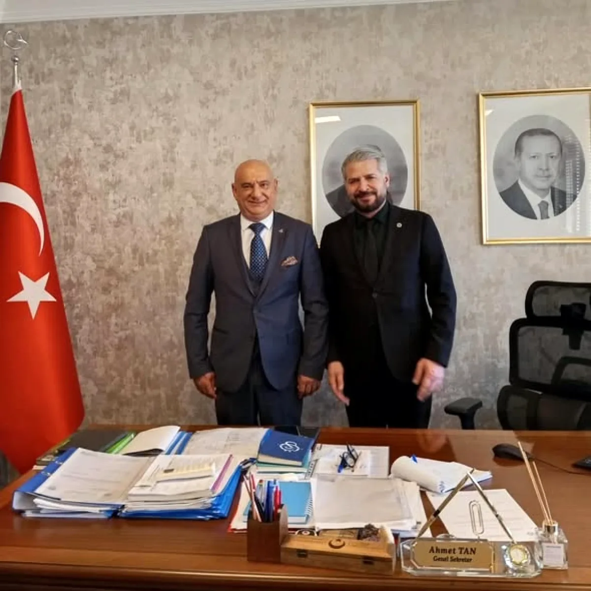 MHP Çukurova, Ahmet TAN'ı Ziyaret Etti MHP Çukurova, Ahmet TAN'ı Ziyaret Etti