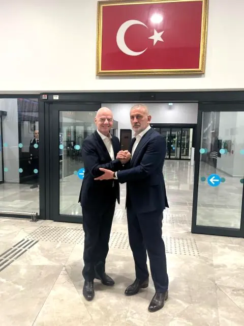 Infantino İstanbul'da: FIFA Arena 60 Saha Hedefiyle Açılıyor