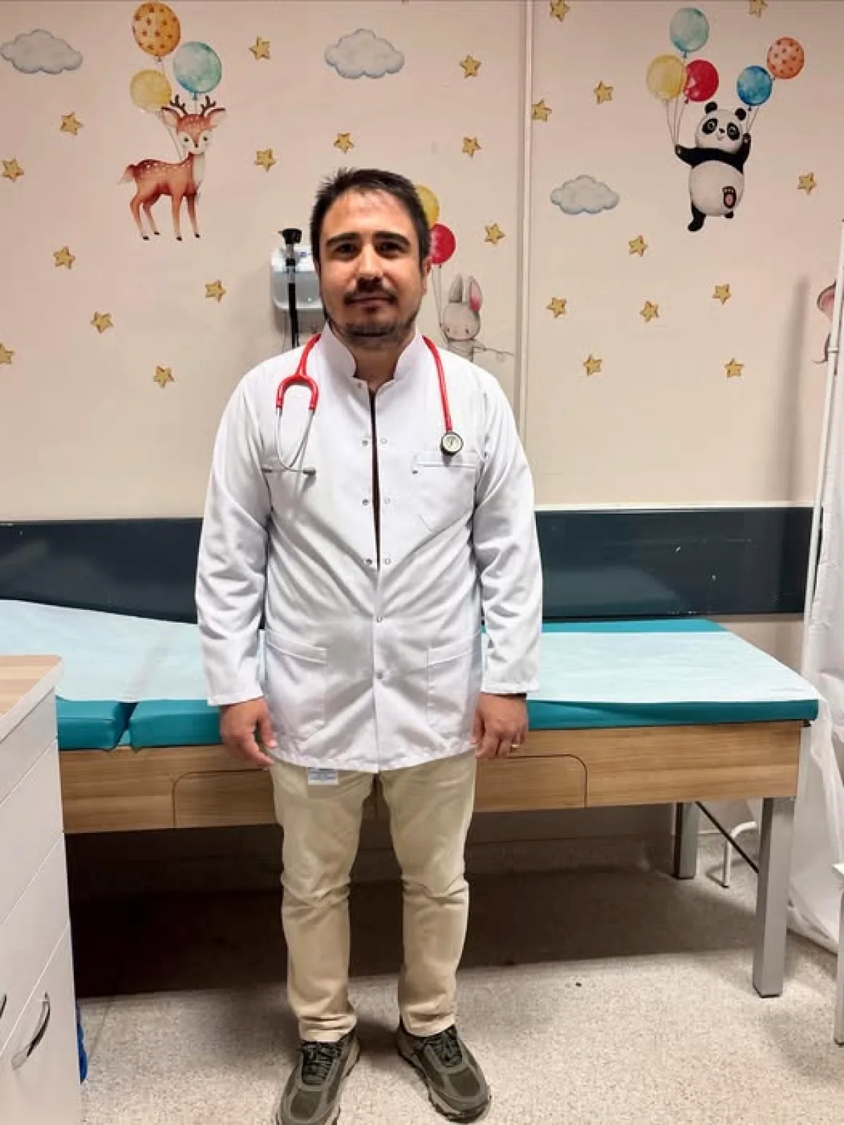 Afyonkarahisar Devlet Hastanesi Personel Çocuklarına Özel Poliklinik Hizmeti Başlattı Afyonkarahisar Devlet Hastanesi Personel Çocuklarına Özel Poliklinik Hizmeti Başlattı