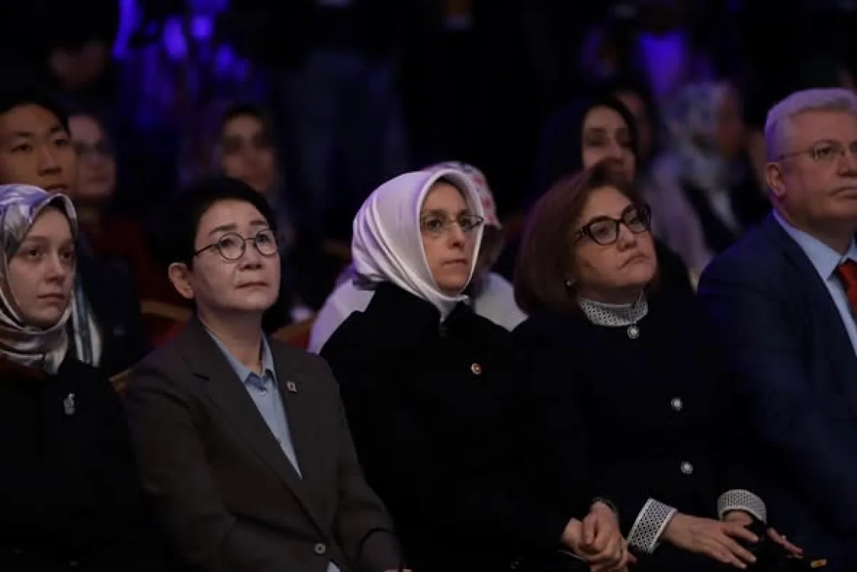AK Partili Çam, ICAPP Kadın Kolları Toplantısı'na Katıldı ve Yeni Başkanı Tebrik Etti AK Partili Çam, ICAPP Kadın Kolları Toplantısı'na Katıldı ve Yeni Başkanı Tebrik Etti