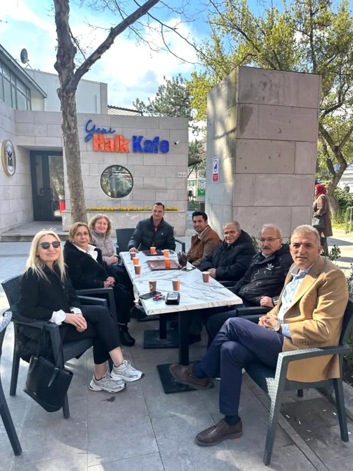 Yenimahalle'de Halk Kafesi Ziyareti Yenimahalle'de Halk Kafesi Ziyareti