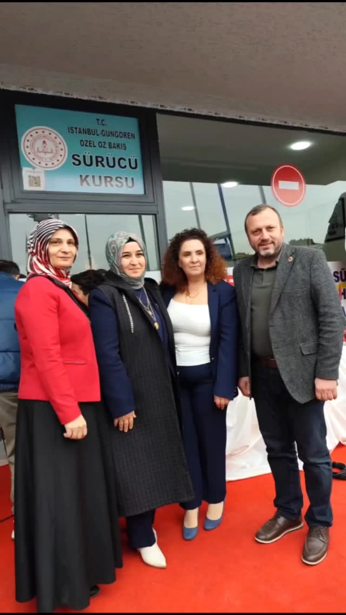 Güngören Yeşilay'dan Kadın Girişimciye Destek Ziyareti Güngören Yeşilay'dan Kadın Girişimciye Destek Ziyareti