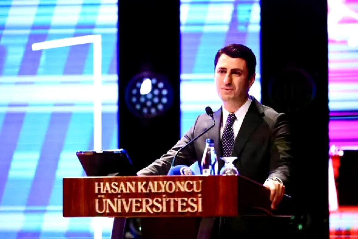 HKÜ'de Kariyer Zirvesi: Gençler İş Dünyası ile Buluştu HKÜ'de Kariyer Zirvesi: Gençler İş Dünyası ile Buluştu