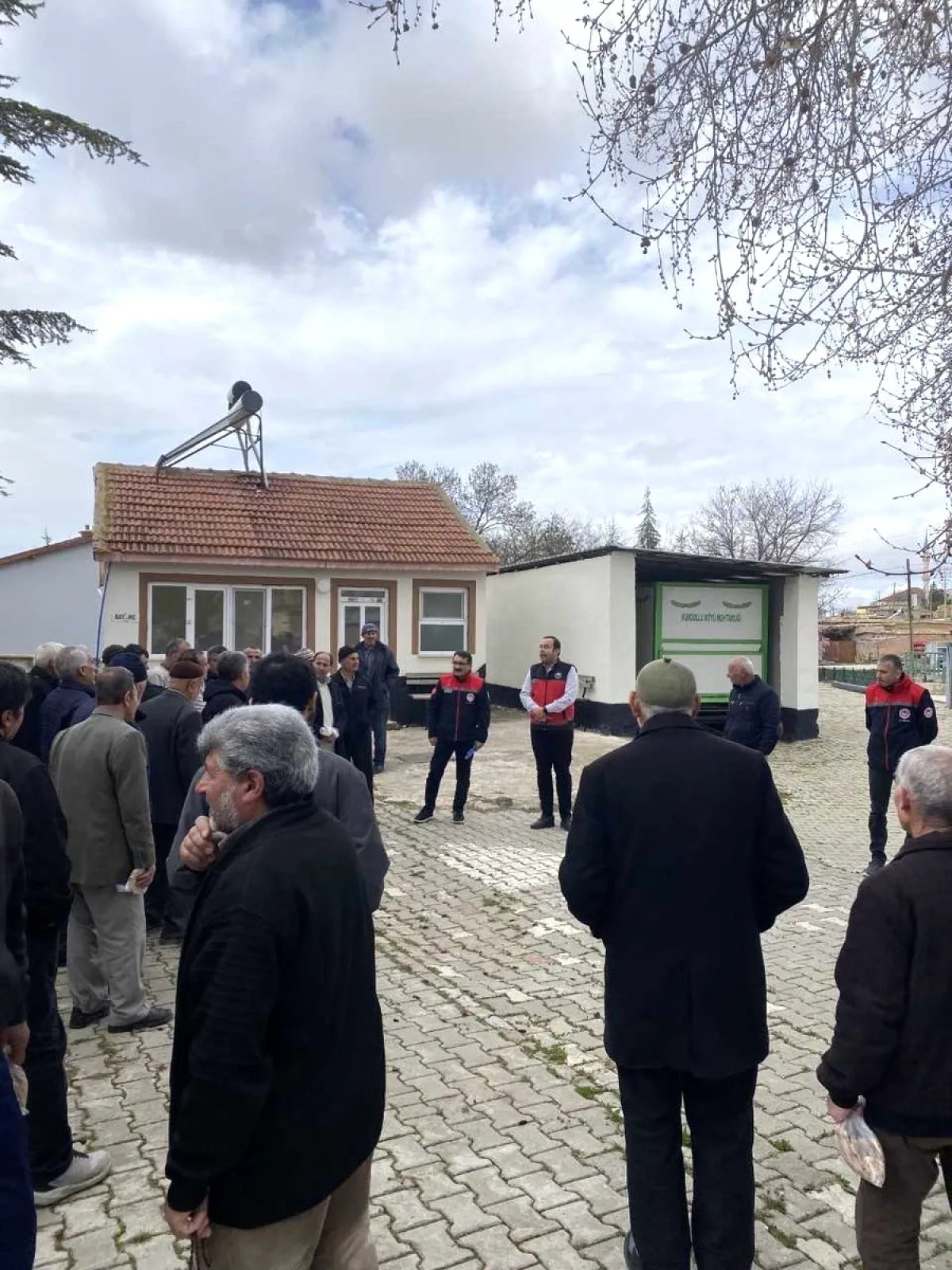 Konya Tarım'dan "Omuz Omuza" Buluşma: Üreticilere B Reçete Sistemi Eğitimi Konya Tarım'dan "Omuz Omuza" Buluşma: Üreticilere B Reçete Sistemi Eğitimi