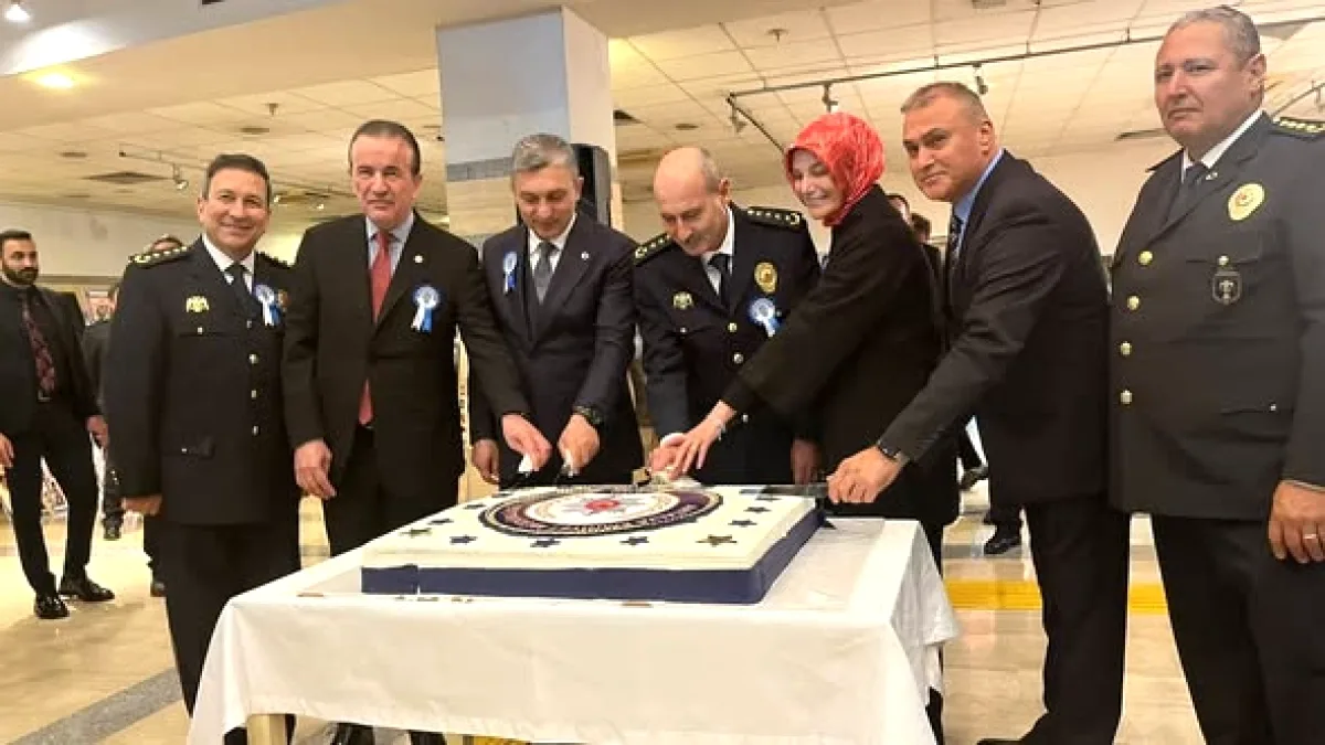 Antalya Polis Haftası'nda Kutlama: Milletvekili Başkan'dan Kahraman Polislere Teşekkür Antalya Polis Haftası'nda Kutlama: Milletvekili Başkan'dan Kahraman Polislere Teşekkür
