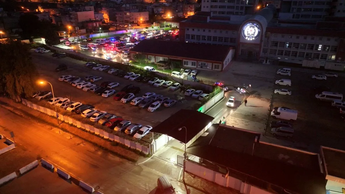 Adana'da 25 Milyar TL'lik Kara Para Operasyonu: 86 Tutuklama Adana'da 25 Milyar TL'lik Kara Para Operasyonu: 86 Tutuklama