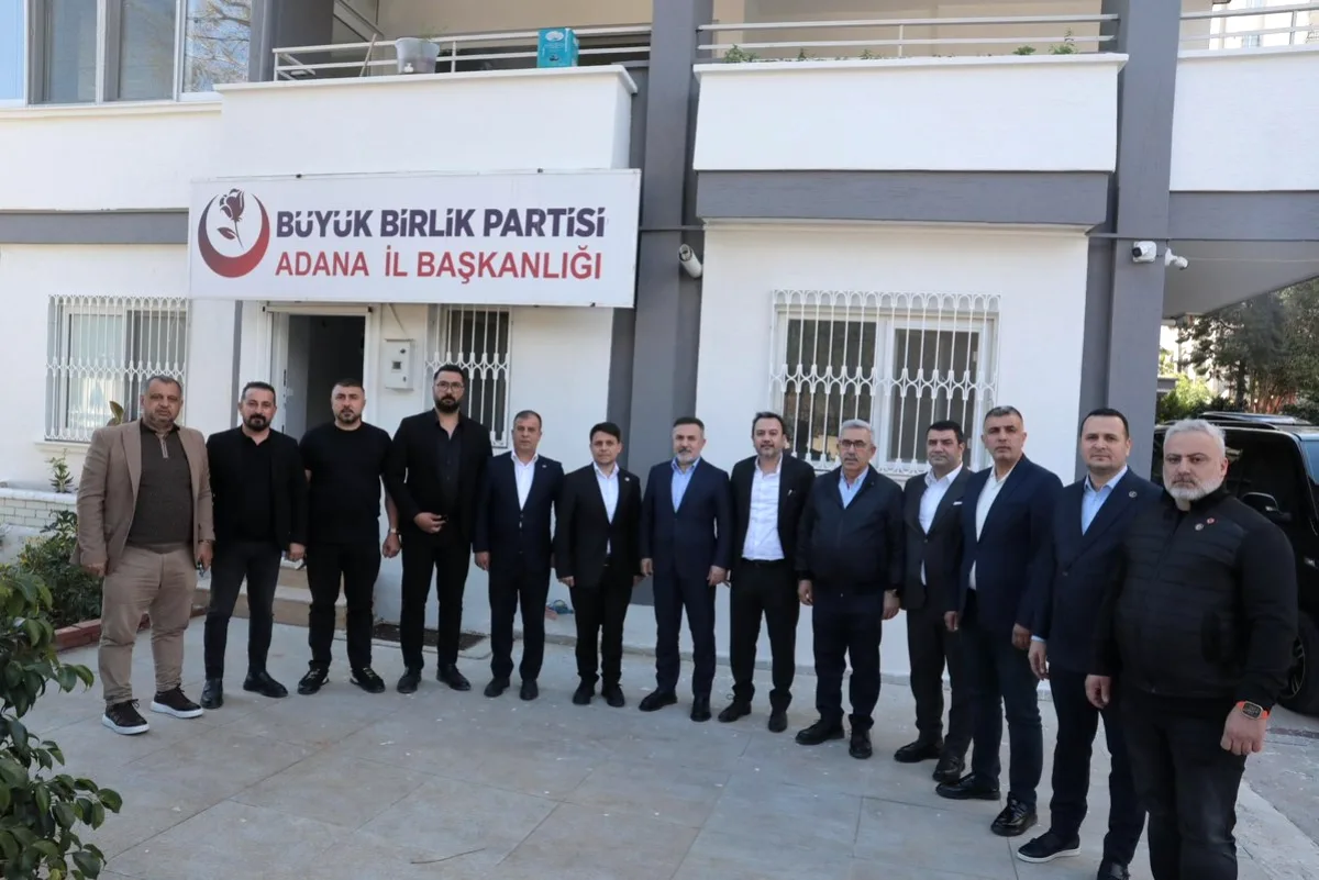 Tamer Dağlı, BBP Adana İl Başkanlığı'nı Ziyaret Etti Tamer Dağlı, BBP Adana İl Başkanlığı'nı Ziyaret Etti