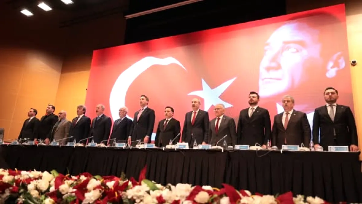 Kayseri İş Dünyası Enerji Taleplerini Bakan Bayraktar'a İletti: GES ve Maden Sektörü Çözüm Bekliyor Kayseri İş Dünyası Enerji Taleplerini Bakan Bayraktar'a İletti: GES ve Maden Sektörü Çözüm Bekliyor