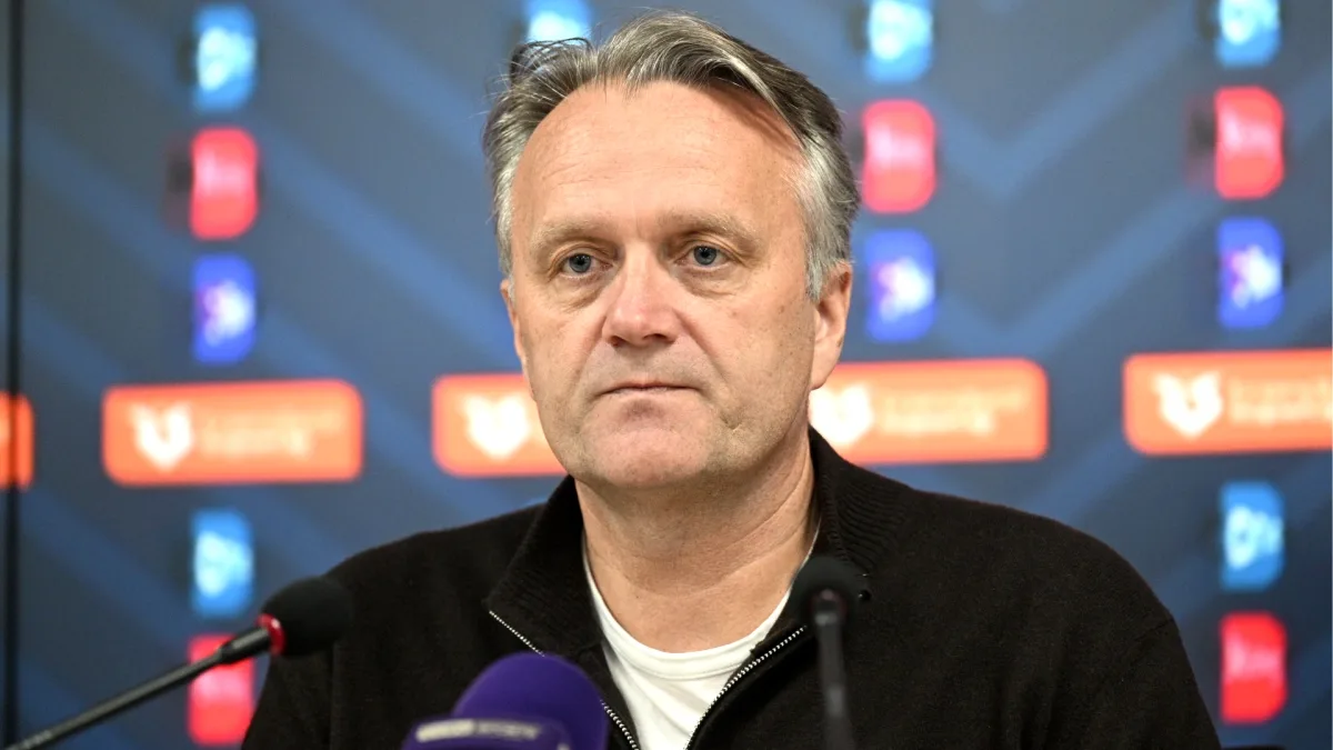 Erling Moe'den Tedesco'ya Sert Yanıt: "Kayseri Küçük Değil!" Erling Moe'den Tedesco'ya Sert Yanıt: "Kayseri Küçük Değil!"