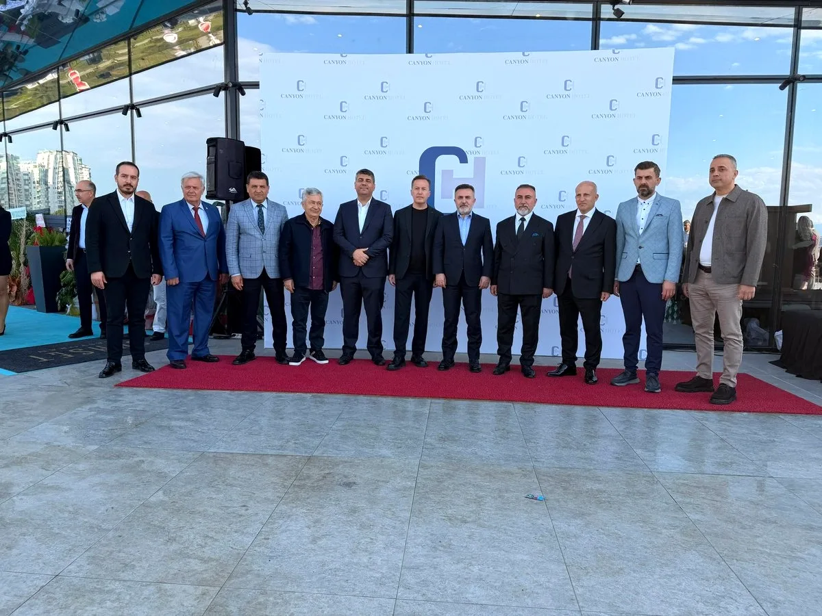 Tamer Dağlı: Canyon Hotel Adana'nın turizm potansiyeline katkı sağlayacak Tamer Dağlı: Canyon Hotel Adana'nın turizm potansiyeline katkı sağlayacak
