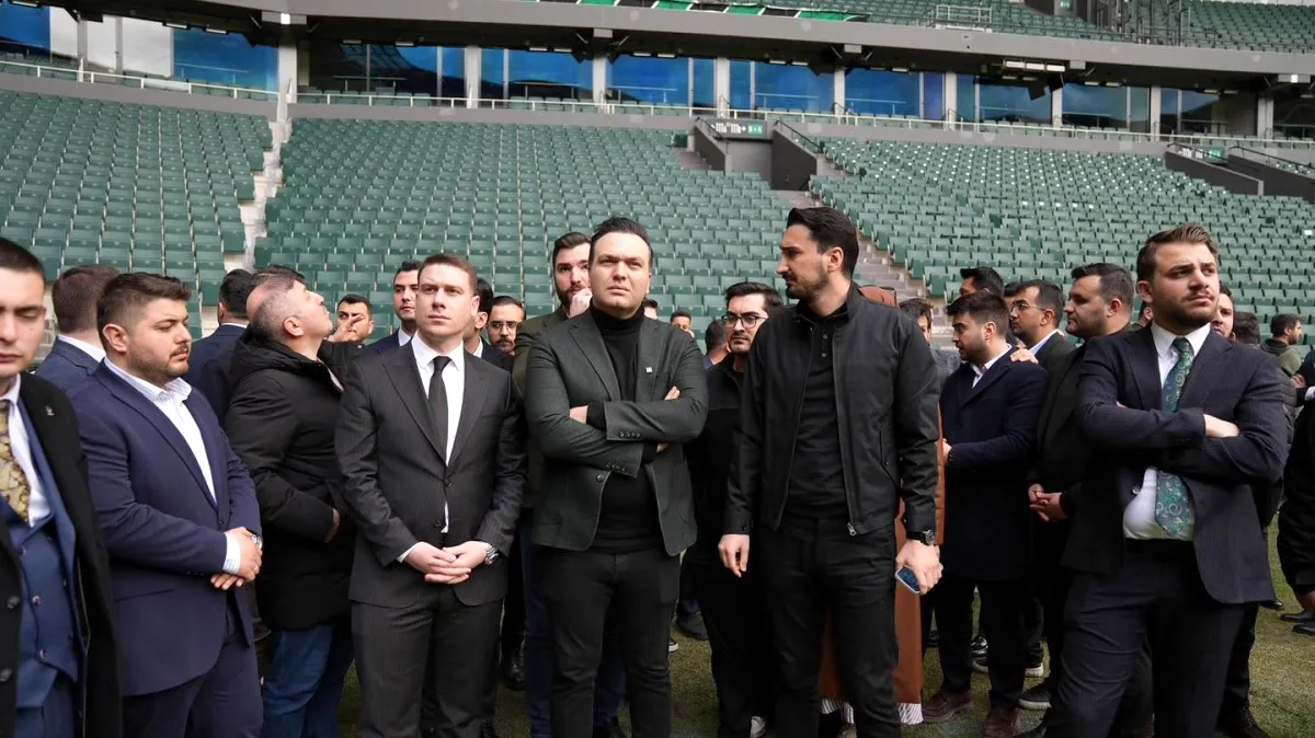 Kocaeli'de Gençlik Şöleni İçin Geri Sayım Başladı: 16 Mayıs'ta Stadyumda Buluşuyoruz! Kocaeli'de Gençlik Şöleni İçin Geri Sayım Başladı: 16 Mayıs'ta Stadyumda Buluşuyoruz!