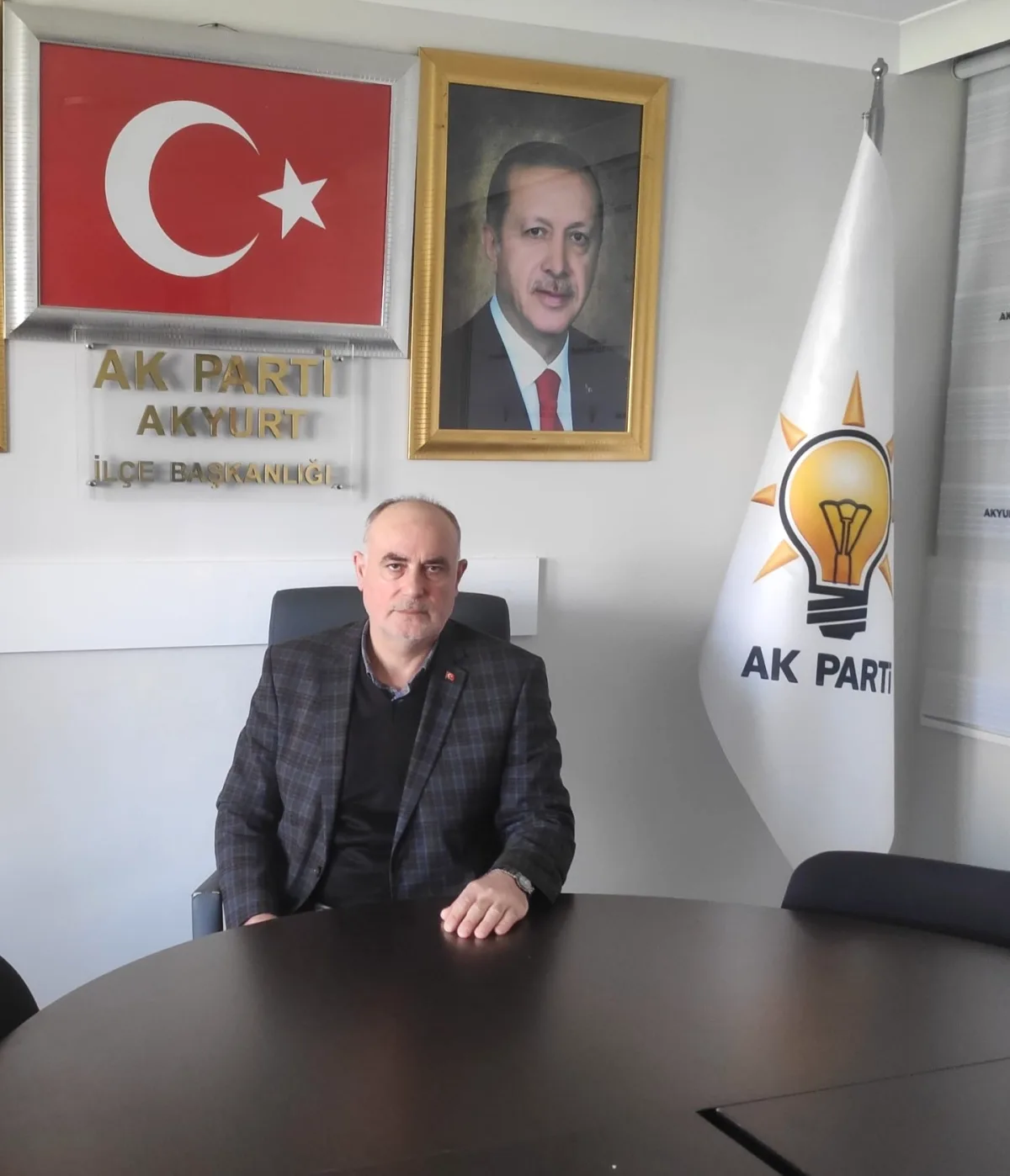 Akyurt'ta Bugün AK Parti İlçe Başkanlığı Nöbetçisi Belli Oldu Akyurt'ta Bugün AK Parti İlçe Başkanlığı Nöbetçisi Belli Oldu