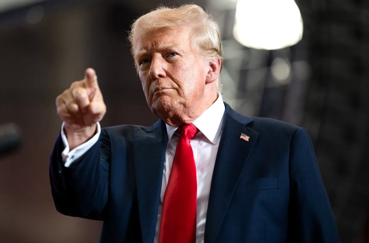 Trump'tan İran'a Abluka Tehdidi: Hürmüz Boğazı Hedefte Trump'tan İran'a Abluka Tehdidi: Hürmüz Boğazı Hedefte