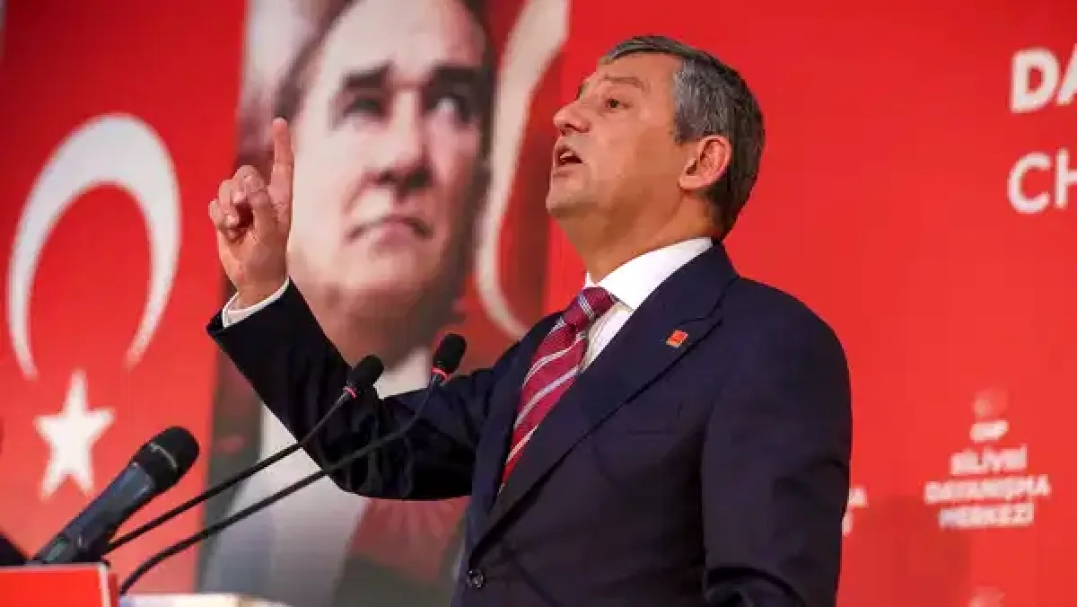 Özgür Özel'den 'kara gün' tepkisi: İmza yetkisi bile yoktu Özgür Özel'den 'kara gün' tepkisi: İmza yetkisi bile yoktu