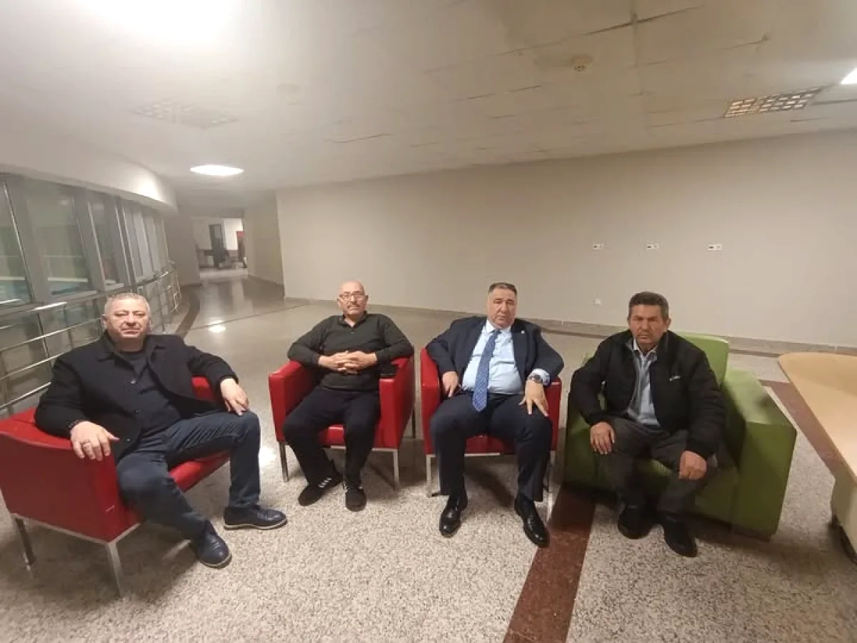 İYİ Parti Afyonkarahisar'dan Geçmiş Olsun Ziyareti İYİ Parti Afyonkarahisar'dan Geçmiş Olsun Ziyareti
