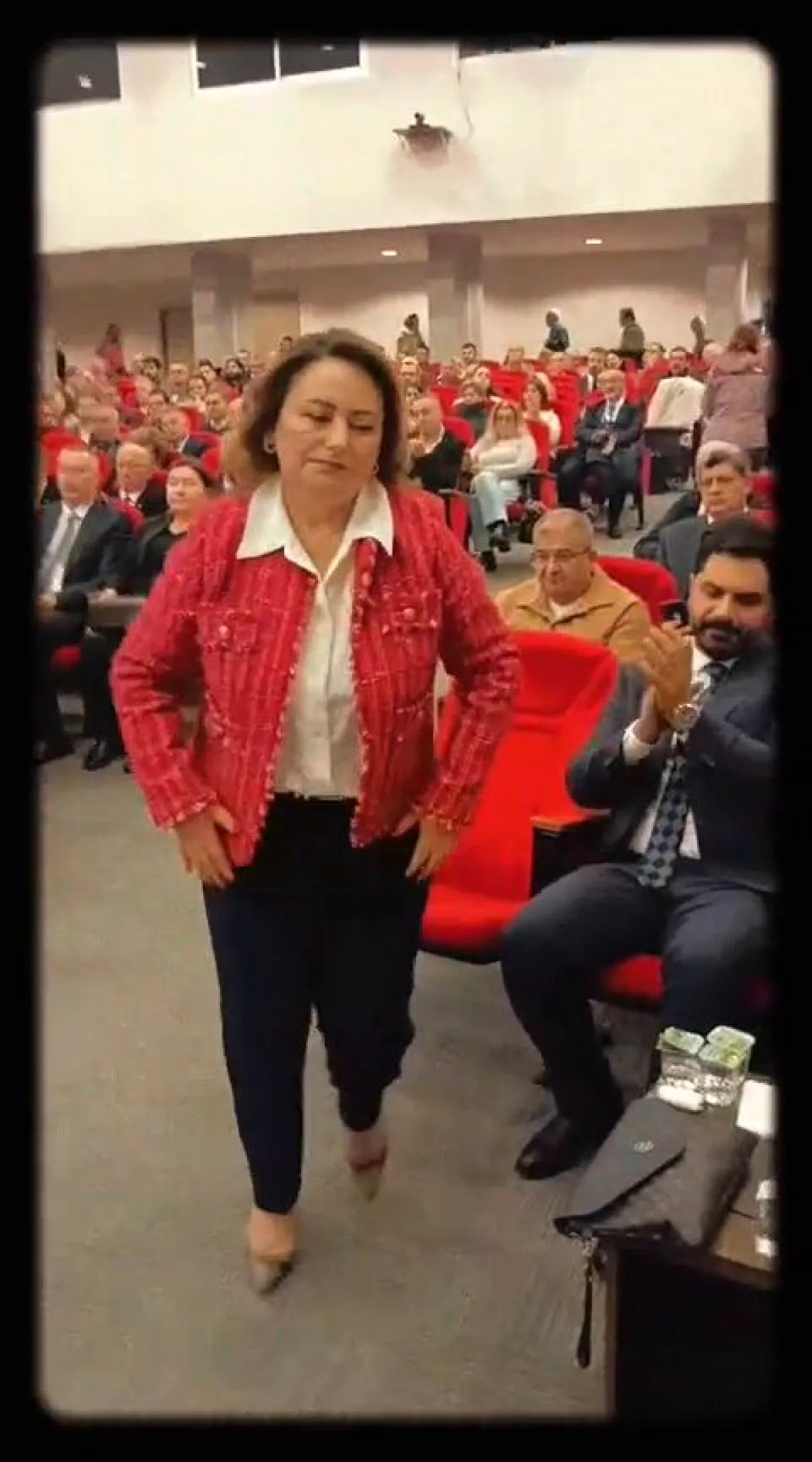 78. Türkiye Jeoloji Kurultayı Başladı: Dr. Müzeyyen ŞEVKİN Kadın Oturumu'nda Konuşacak 78. Türkiye Jeoloji Kurultayı Başladı: Dr. Müzeyyen ŞEVKİN Kadın Oturumu'nda Konuşacak