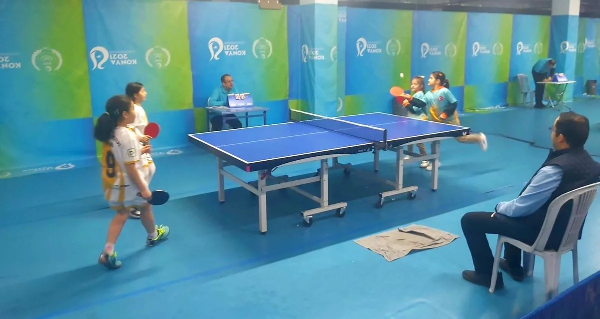 Konya'da Minik Masa Tenisi Şampiyonları Yetişiyor: Okul Sporları Heyecanı Konya'da Minik Masa Tenisi Şampiyonları Yetişiyor: Okul Sporları Heyecanı