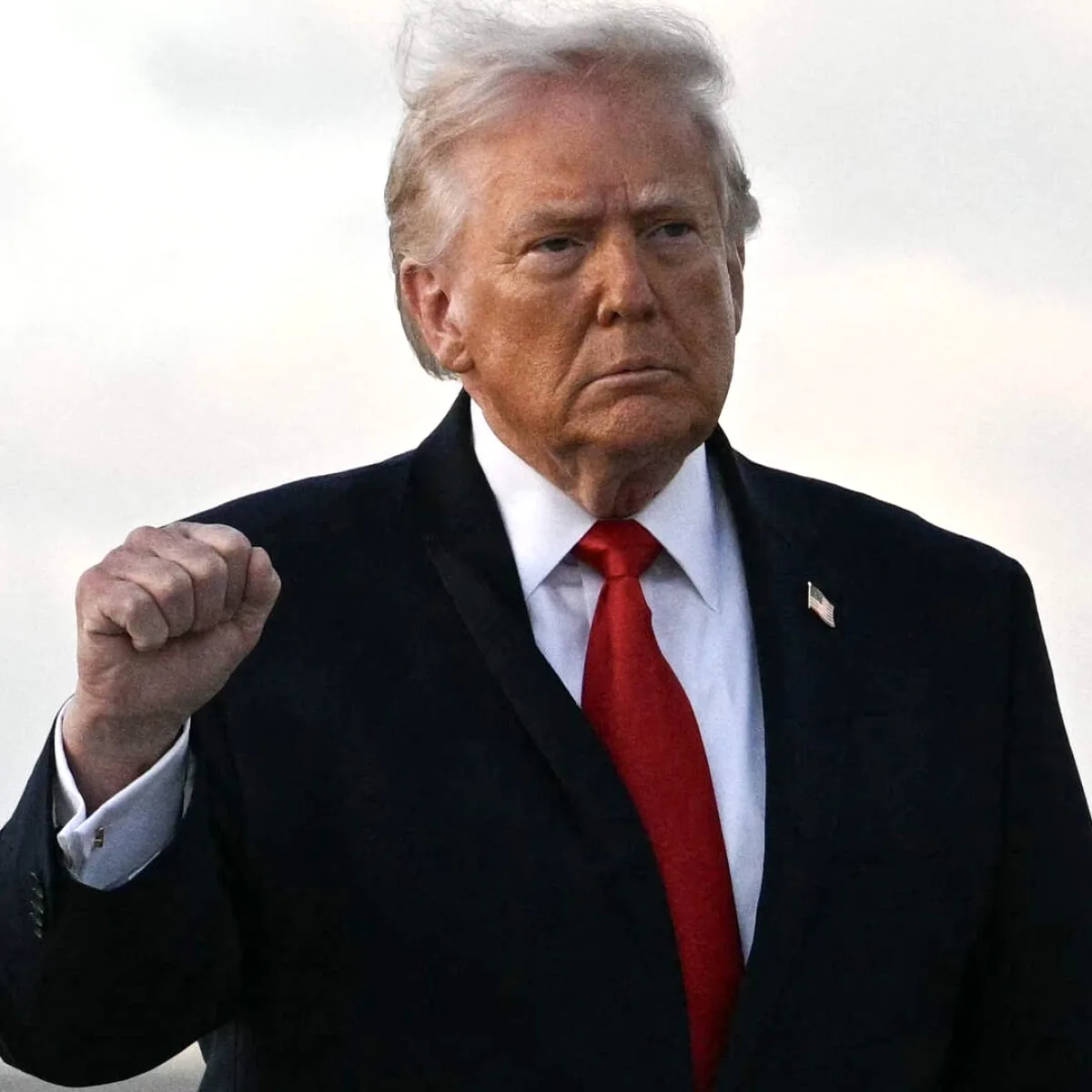 Hürmüz'de Abluka: Trump'tan İran'a Sert Uyarı Hürmüz'de Abluka: Trump'tan İran'a Sert Uyarı