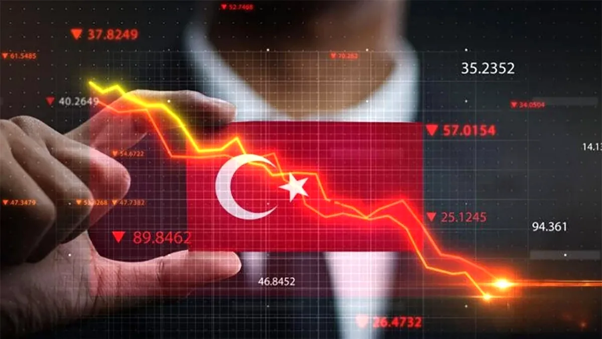 Fitch'in Kararı: Türkiye'nin Kredi Notu Görünümü Neden Durağana Düşürüldü? Fitch'in Kararı: Türkiye'nin Kredi Notu Görünümü Neden Durağana Düşürüldü?