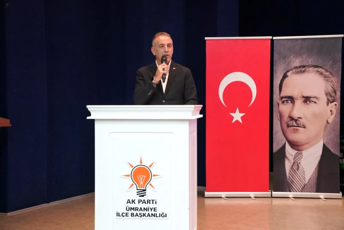 AK Parti Ümraniye'de Sosyal Medya Eğitim Programı Düzenlendi AK Parti Ümraniye'de Sosyal Medya Eğitim Programı Düzenlendi