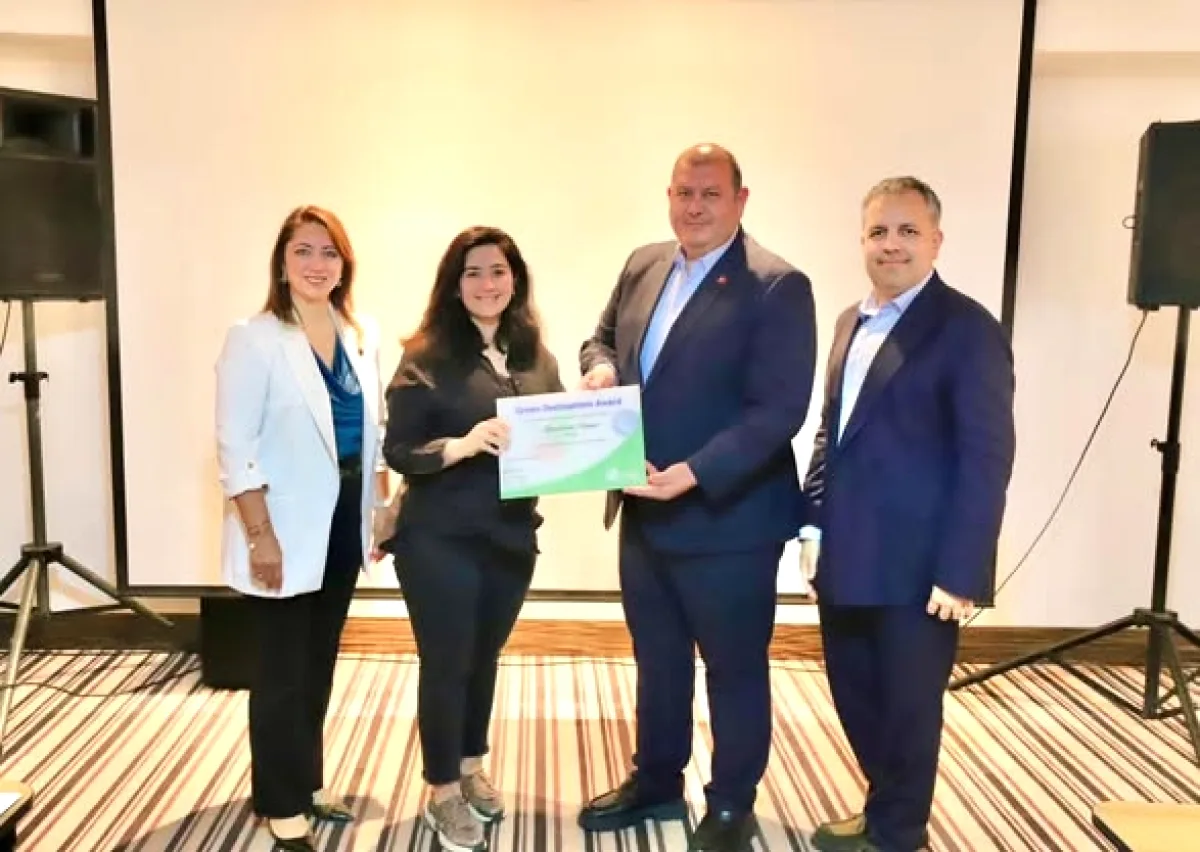 Menderes'te Yaz Turizmi İçin Kritik Toplantı Menderes'te Yaz Turizmi İçin Kritik Toplantı