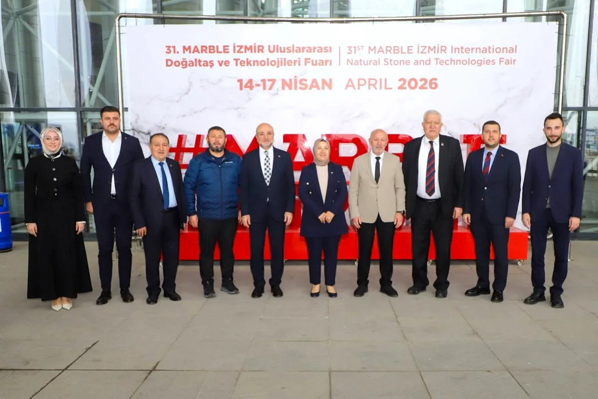 Afyon Mermeri, İzmir Fuarında İlgi Odağı Oldu Afyon Mermeri, İzmir Fuarında İlgi Odağı Oldu