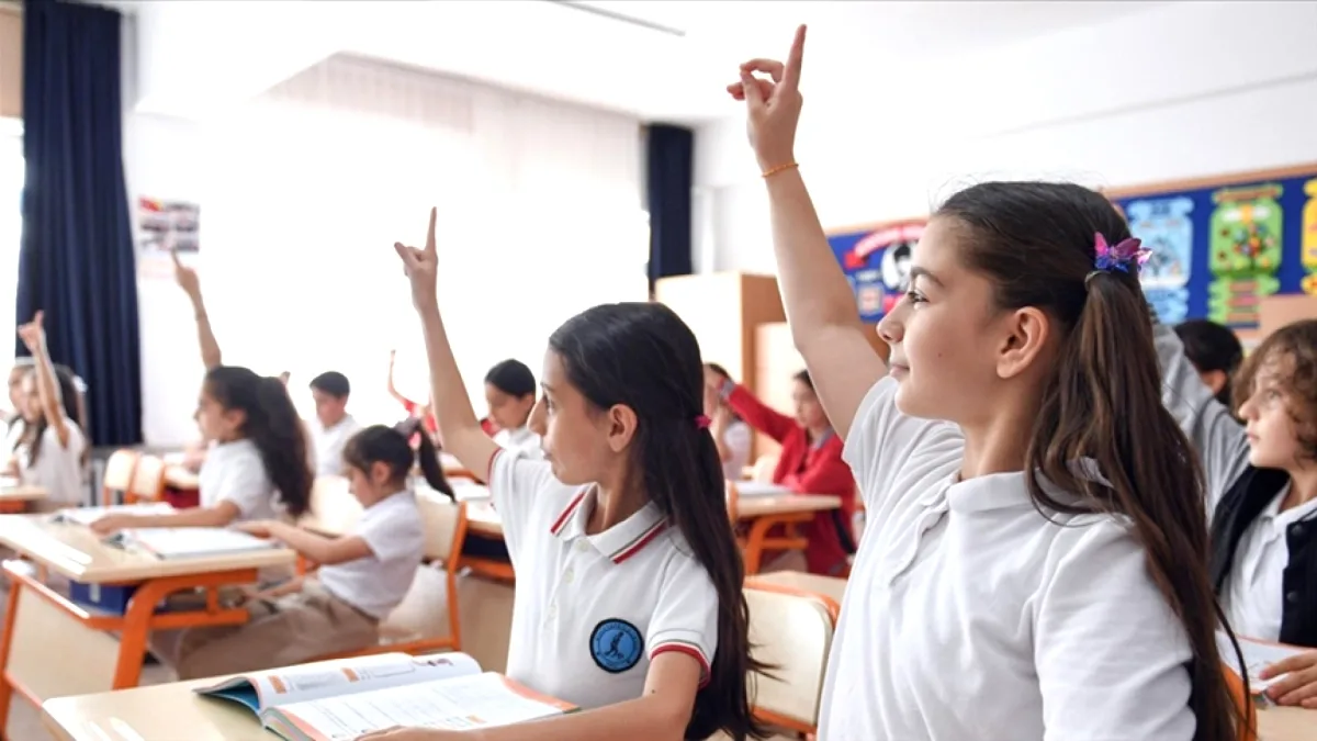 Kahramanmaraş ve Şanlıurfa'da Yarın Okullar Tatil Mi? İşte Resmi Açıklamalar Kahramanmaraş ve Şanlıurfa'da Yarın Okullar Tatil Mi? İşte Resmi Açıklamalar