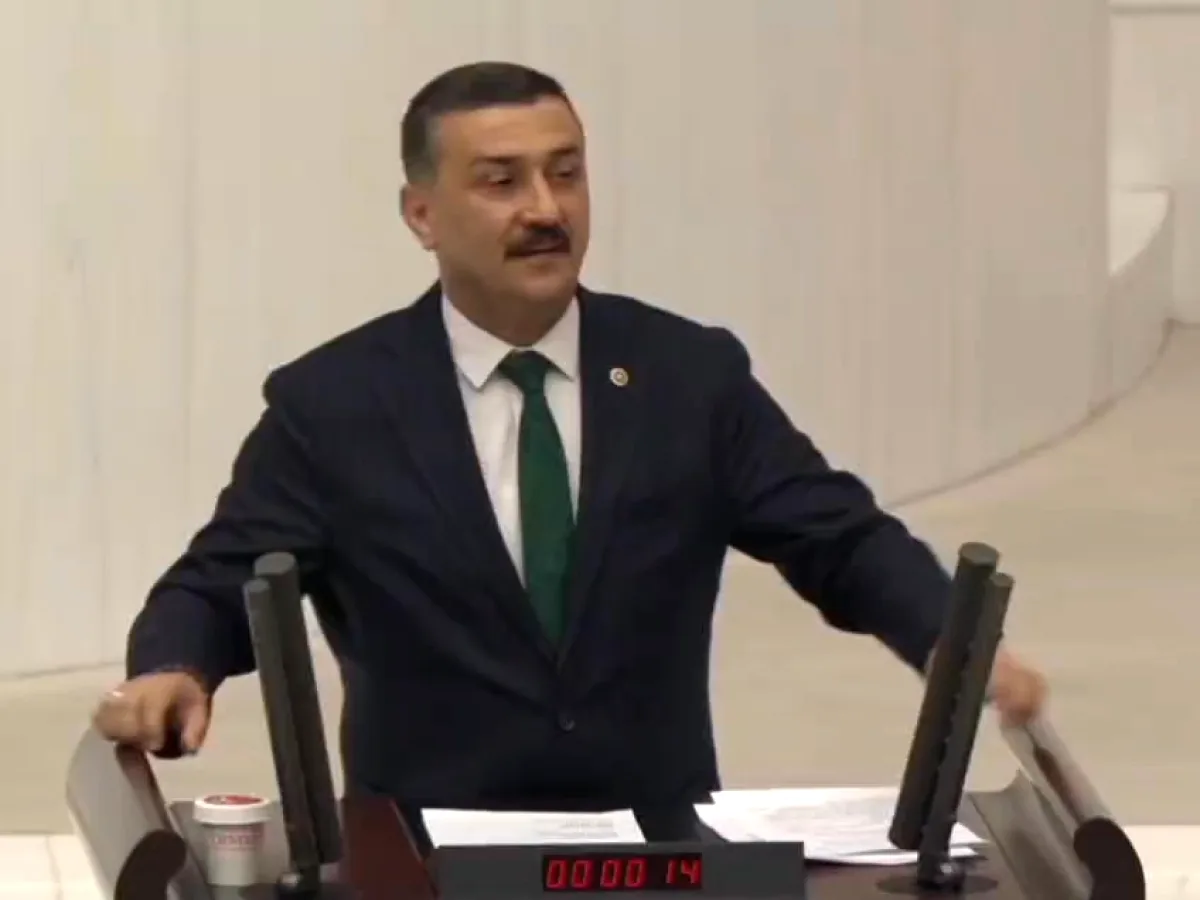 İYİ Partili Türkoğlu: "AKP Dönemi Yolsuzluk Belgelerini Savcılığa Verdik, 13 Aydır İşlem Yok" İYİ Partili Türkoğlu: "AKP Dönemi Yolsuzluk Belgelerini Savcılığa Verdik, 13 Aydır İşlem Yok"